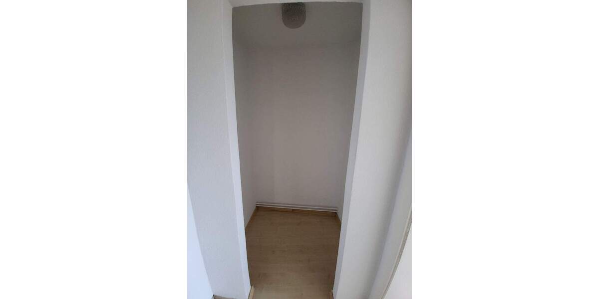 Etagenwohnung Stralsund Frankenvorstadt - 3 Zimmer, 80 m&sup2;, 755&euro; | Angebot:25878547