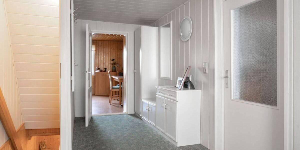Reihenmittelhaus Barth Stadtkern - 9 Zimmer, 215 m&sup2;, 127.500&euro; | Angebot:26499232