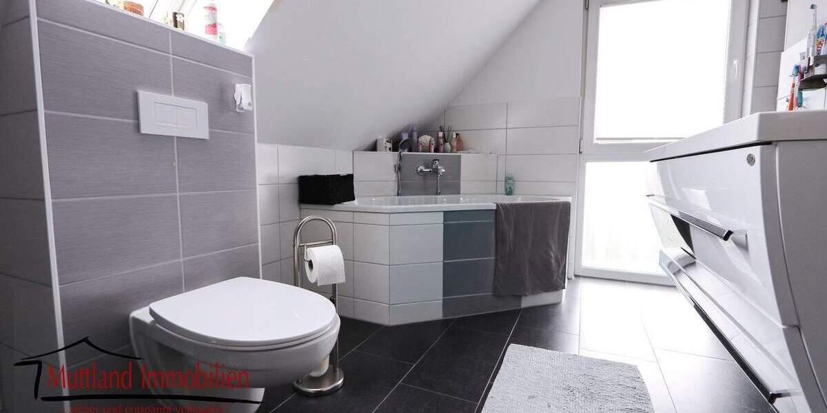 Mehrfamilienhaus, Wohnhaus Stralsund Tribseer - 4 Zimmer, 96 m&sup2;, 420.000&euro; | Angebot:25686760