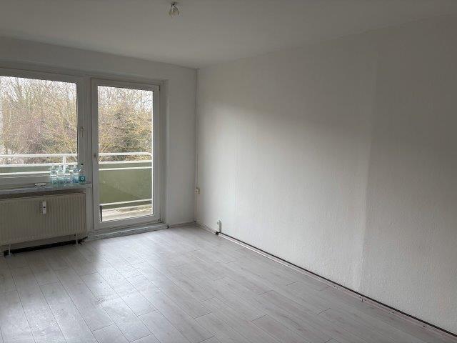 Etagenwohnung Stralsund Knieper - 4 Zimmer, 72 m&sup2;, 607&euro; | Angebot:26045384
