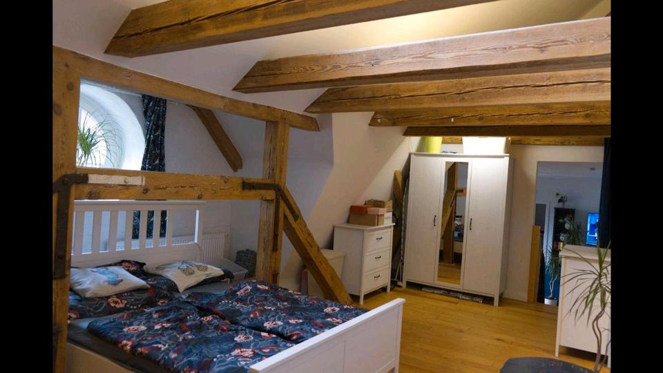 Dachgeschoßwohnung Steinhagen - 2 Zimmer, 84 m&sup2;, 960&euro; | Angebot:26527055