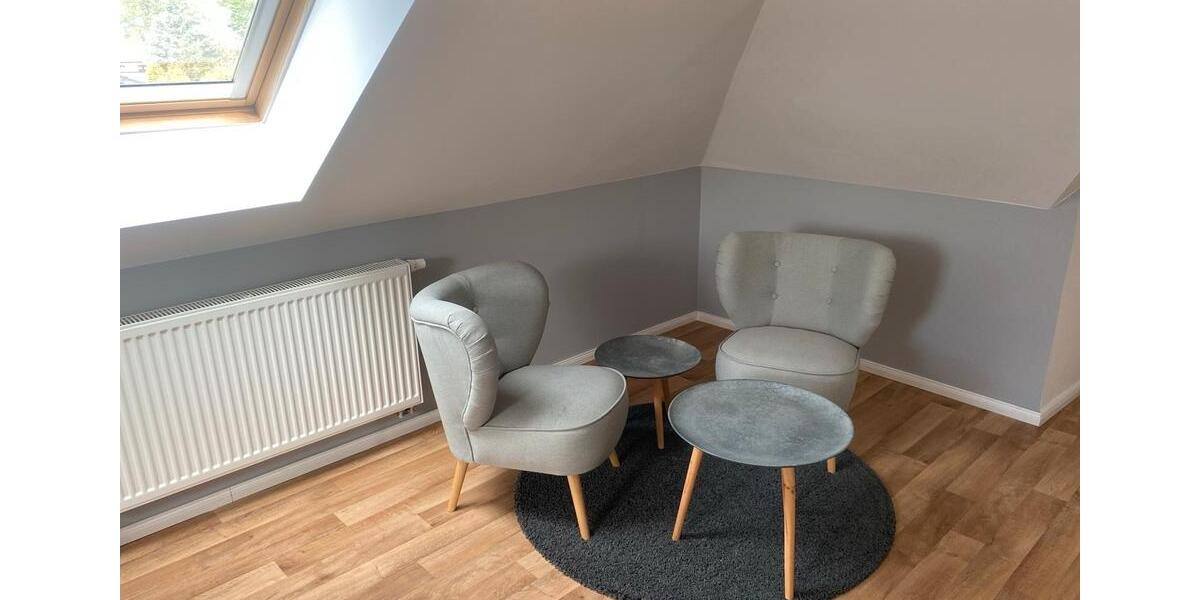 Dachgeschoßwohnung Sundhagen - 2 Zimmer, 50 m&sup2;, 650&euro; | Angebot:26489174