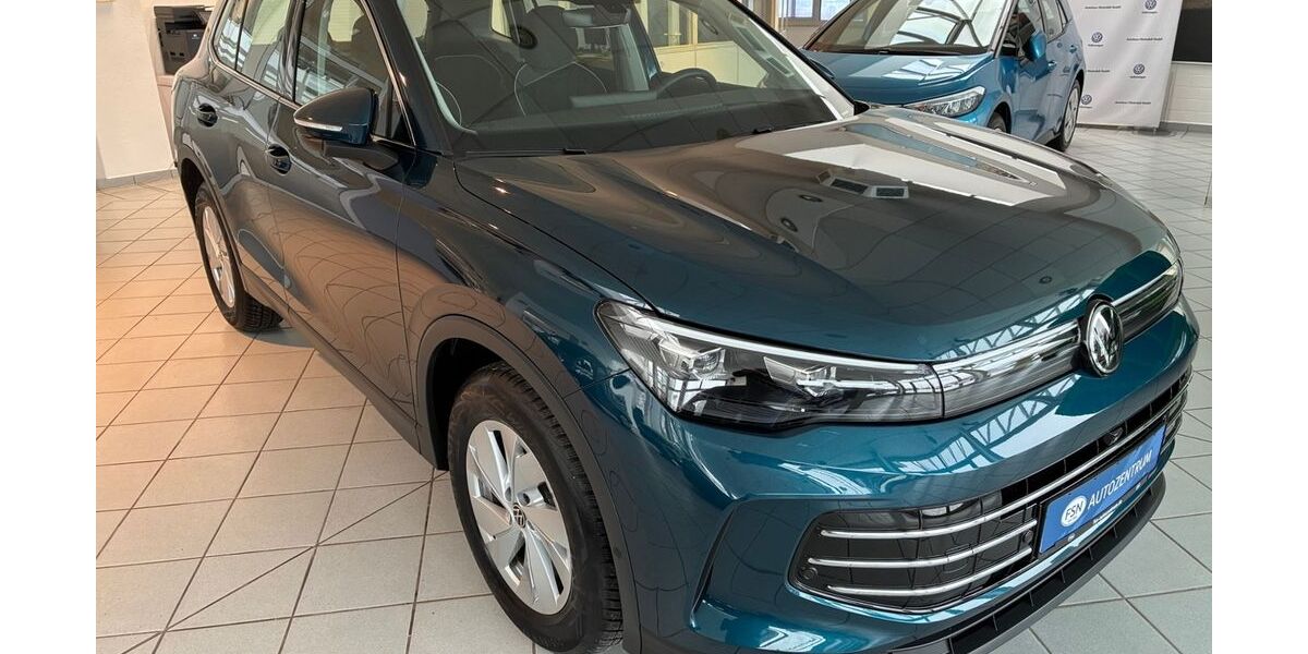 VW Tiguan 5.642 km 44.890 &euro; Grimmen 18507