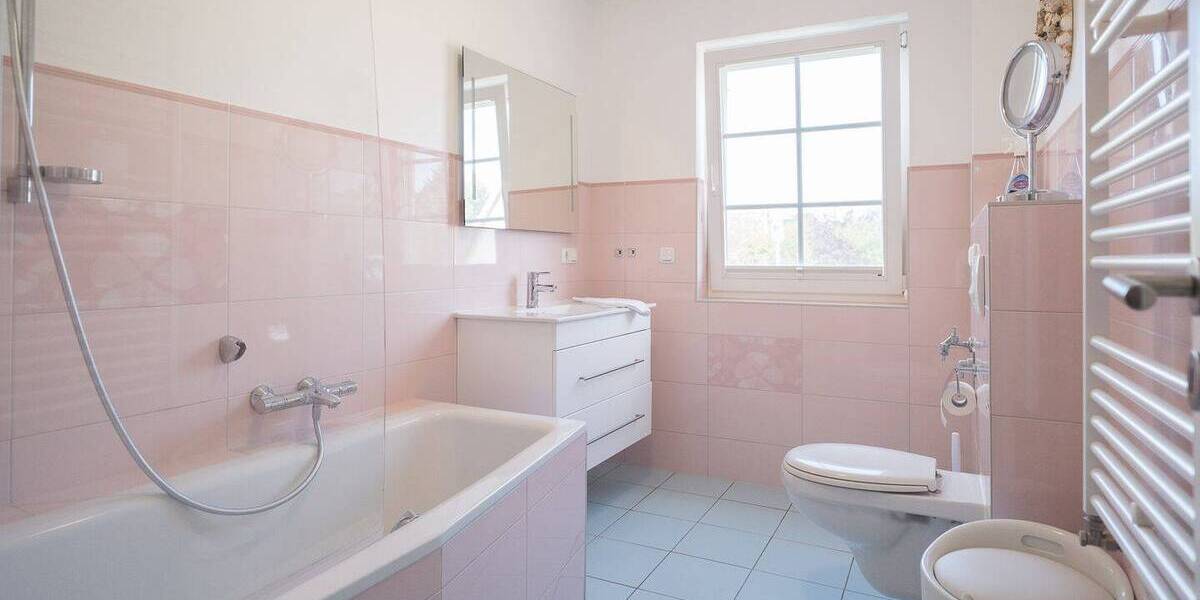 Etagenwohnung Zingst - 2 Zimmer, 52 m&sup2;, 335.000&euro; | Angebot:25701436