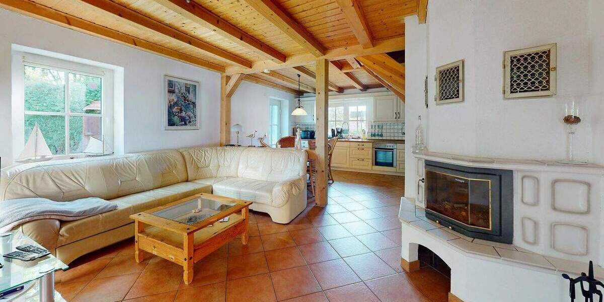 Mehrfamilienhaus, Wohnhaus Schaprode Poggenhof - 8 Zimmer, 178 m&sup2;, 475.000&euro; | Angebot:25708599