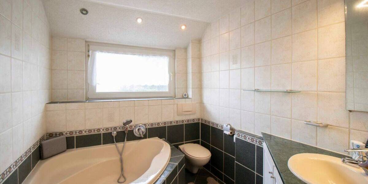 Einfamilienhaus Bergen auf Rügen Bergen - 5 Zimmer, 118 m&sup2;, 220.000&euro; | Angebot:26142806