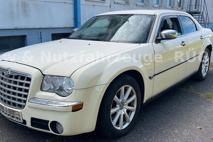Chrysler 300C 336.432 km 1.800 &euro; Bergen auf Rügen 18528