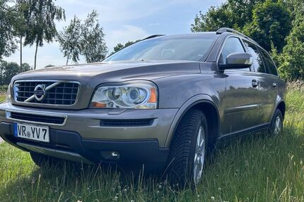 Volvo XC90 195.000 km 11.250 &euro; Sundhagen 18519