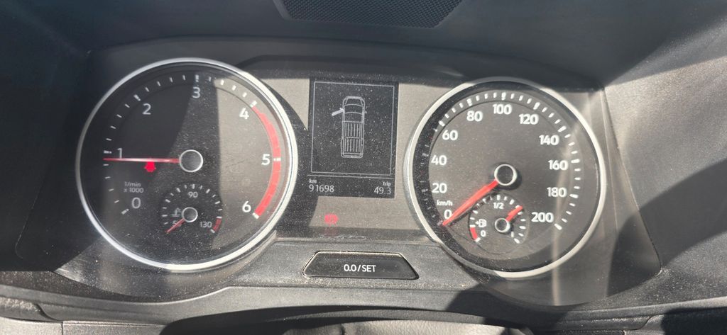 VW Crafter 91.800 km 22.990 &euro; Preetz 18445