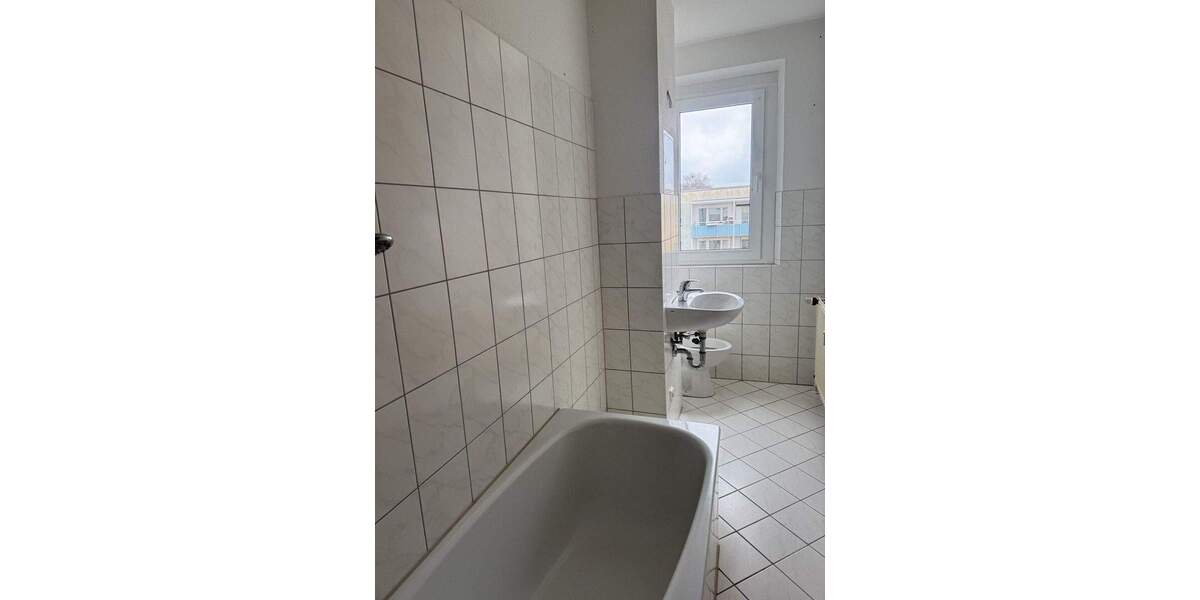 Etagenwohnung Stralsund Knieper West - 2 Zimmer, 50 m&sup2;, 340&euro; | Angebot:25747298