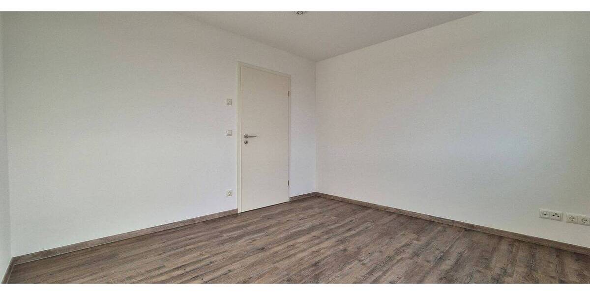 Etagenwohnung Bergen auf Rügen Bergen - 3 Zimmer, 84 m&sup2;, 925&euro; | Angebot:26694684