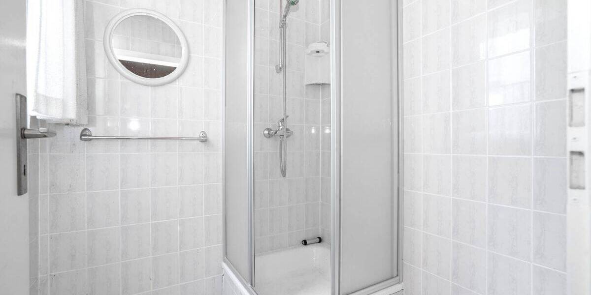 Reihenmittelhaus Barth Stadtkern - 9 Zimmer, 215 m&sup2;, 127.500&euro; | Angebot:26499232