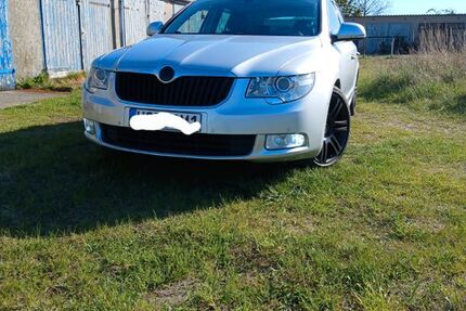 Skoda Superb 235.000 km 6.800 &euro; Stralsund 18435