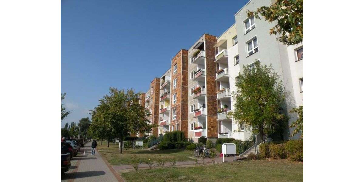 Etagenwohnung Stralsund Langendorfer Berg - 3 Zimmer, 66 m&sup2;, 361&euro; | Angebot:26291182