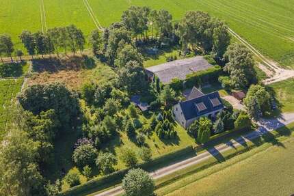 Haus Splietsdorf - 7 Zimmer, 230 m&sup2;, 399.000&euro; | Angebot:27489420