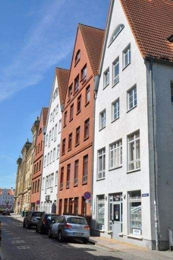 Etagenwohnung Stralsund Altstadt - 2 Zimmer, 54 m&sup2;, 520&euro; | Angebot:25863425