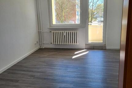 Wohnung Stralsund Langendorfer Berg - 2 Zimmer, 54 m&sup2;, 750&euro; | Angebot:26551030