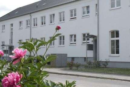 Wohnung Stralsund Langendorfer Berg - 2 Zimmer, 74 m&sup2;, 627&euro; | Angebot:27324627