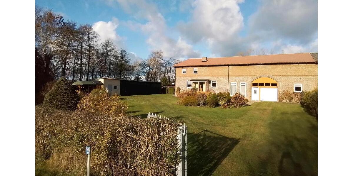 Doppelhaushälfte Neuenkirchen - 7 Zimmer, 277 m&sup2;, 430.000&euro; | Angebot:26587999
