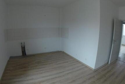 Wohnung Stralsund Knieper - 3 Zimmer, 93 m&sup2;, 1.020&euro; | Angebot:25875150