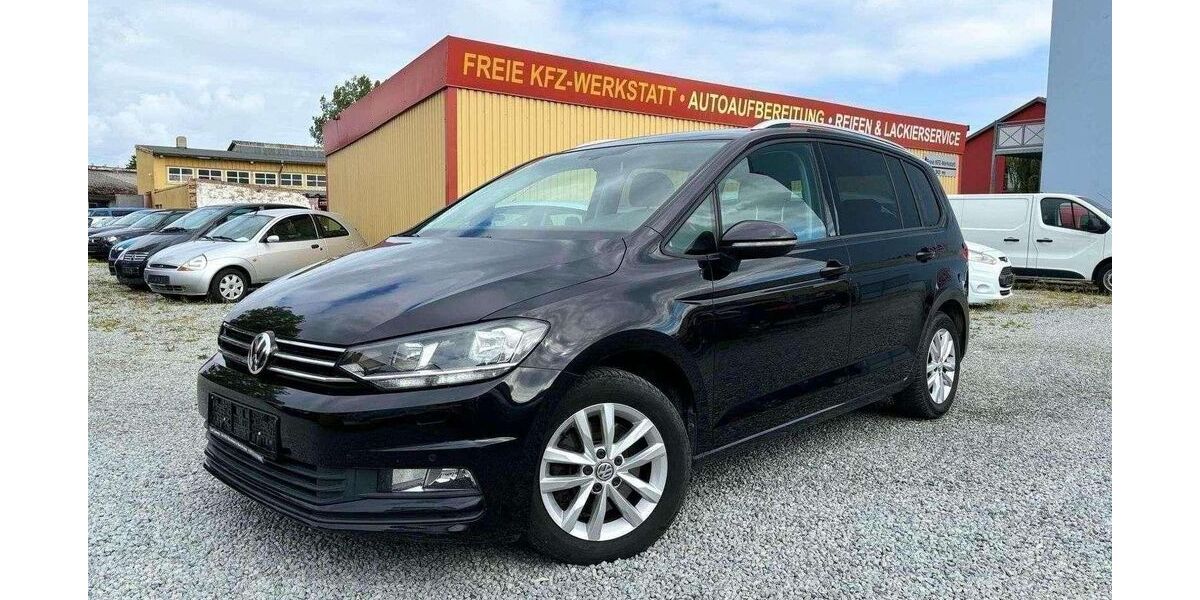 VW Touran 97.527 km 15.777 &euro; Stralsund 18437