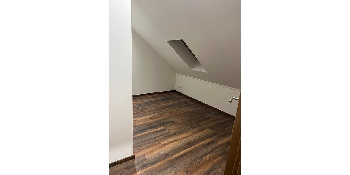 Reihenhaus Stralsund - 3 Zimmer, 90 m&sup2;, 1.400&euro; | Angebot:26416778