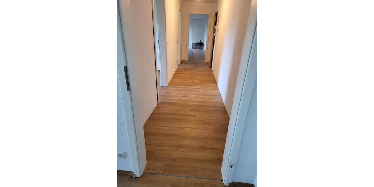 Etagenwohnung Barth - 5 Zimmer, 130 m&sup2;, 975&euro; | Angebot:25377784