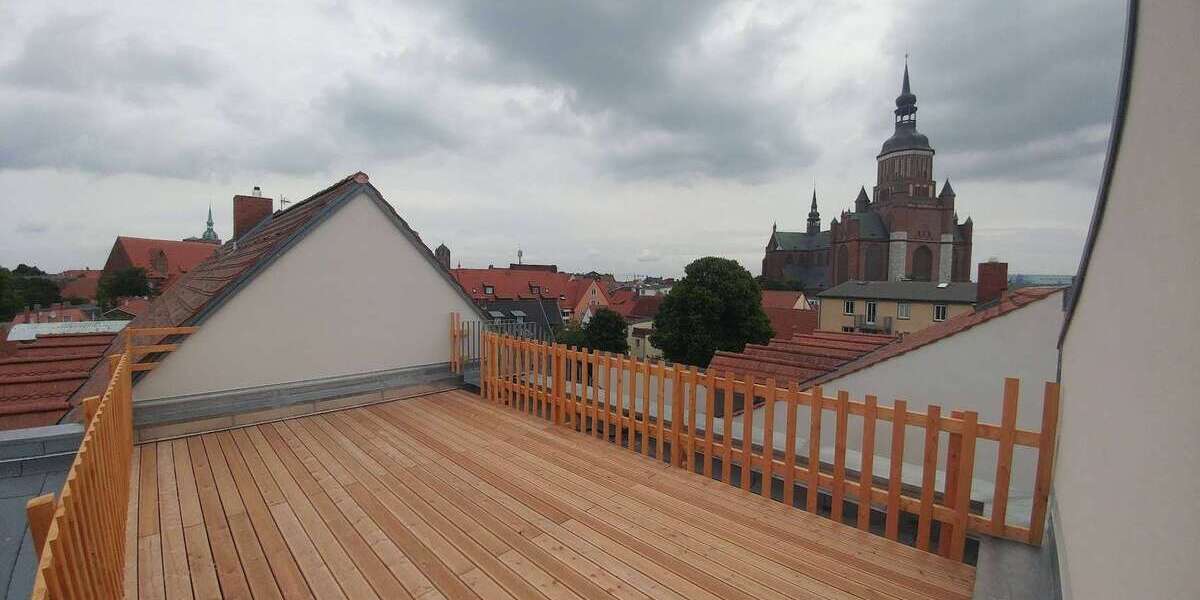 Etagenwohnung Stralsund - 3 Zimmer, 118 m&sup2;, 1.750&euro; | Angebot:23555816
