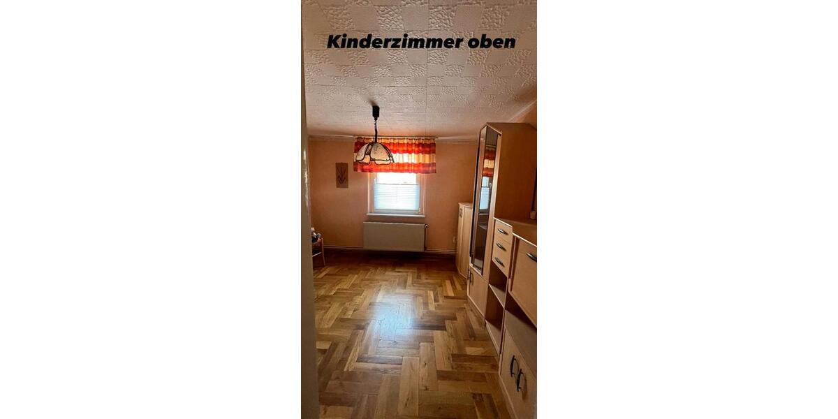 Einfamilienhaus Samtens - 6 Zimmer, 150 m&sup2;, 250.000&euro; | Angebot:25655672