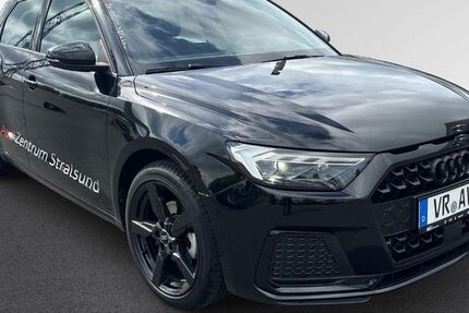 Audi A1 8.000 km 28.900 &euro; Lüssow 18442