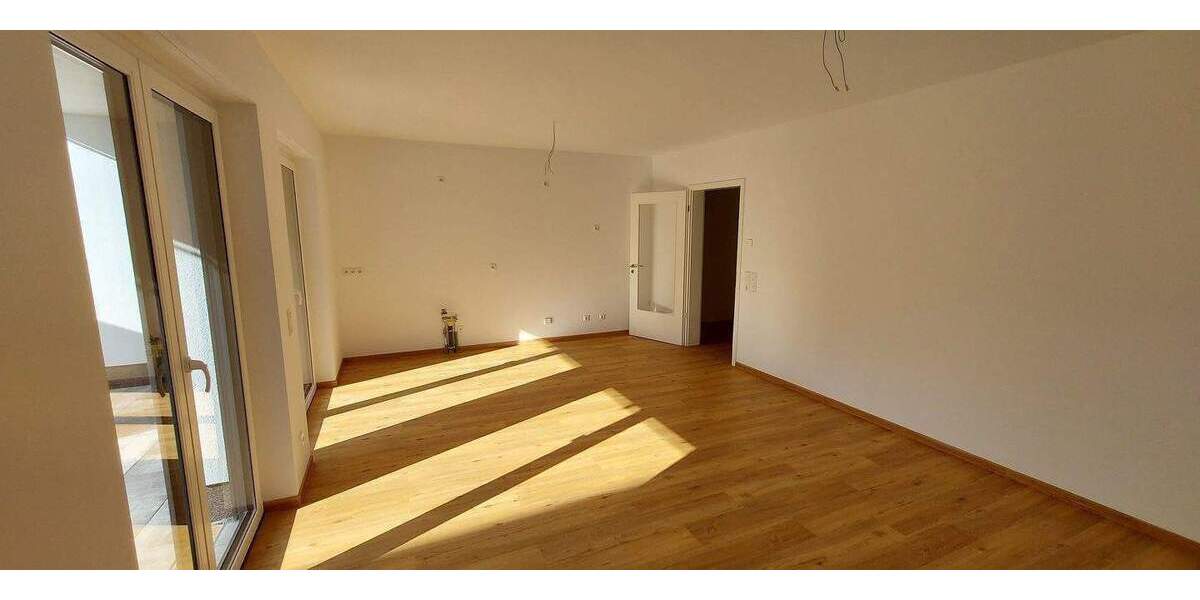 Terrassenwohnung Stralsund Tribseer - 3 Zimmer, 100 m&sup2;, 1.350&euro; | Angebot:26694681