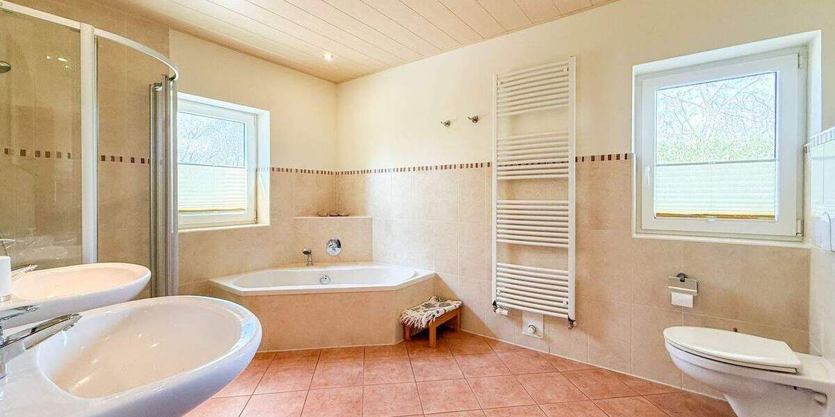 Einfamilienhaus Dreschvitz - 5 Zimmer, 228 m&sup2;, 499.000&euro; | Angebot:25668636