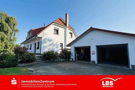 Haus Grimmen - 8 Zimmer, 209 m&sup2;, 349.000&euro; | Angebot:25853113