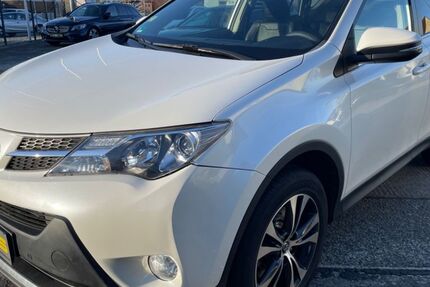 Toyota RAV 4 104.981 km 14.999 &euro; Bergen auf Rügen 18528