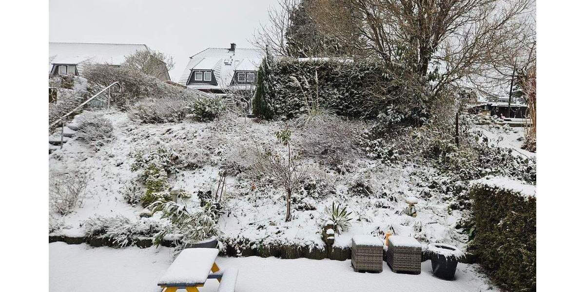 Reihenmittelhaus Bergen auf Rügen Bergen - 5 Zimmer, 170 m&sup2;, 210.000&euro; | Angebot:25668716