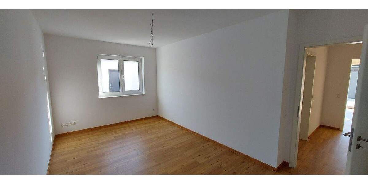 Terrassenwohnung Stralsund Tribseer - 3 Zimmer, 100 m&sup2;, 1.350&euro; | Angebot:26694681