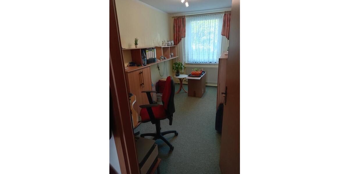 Hochparterre Stralsund Knieper - 4 Zimmer, 73 m&sup2;, 715&euro; | Angebot:26705590