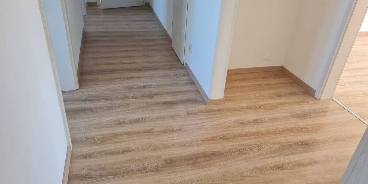 Etagenwohnung Stralsund Grünthal-Viermorgen - 3 Zimmer, 80 m&sup2;, 740&euro; | Angebot:26826061