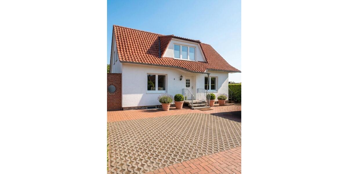 Einfamilienhaus Löbnitz - 3 Zimmer, 80 m&sup2;, 1.080&euro; | Angebot:25933662