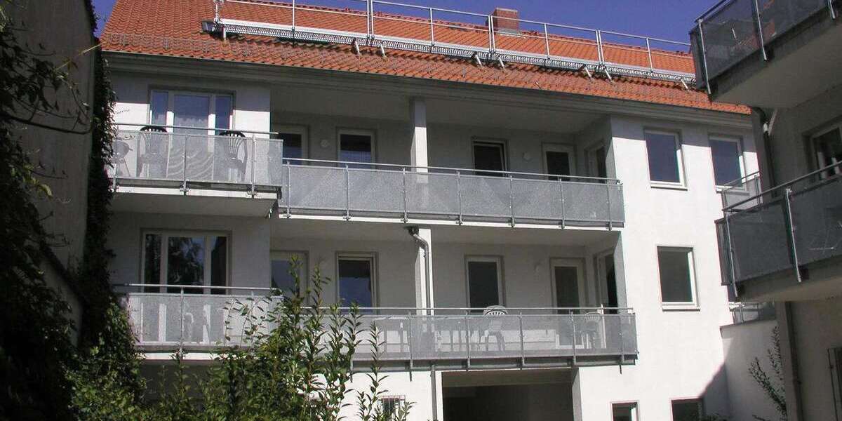 Etagenwohnung Stralsund Altstadt - 1 Zimmer, 44 m&sup2;, 300&euro; | Angebot:25103277