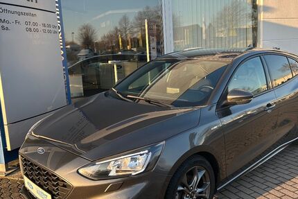 Ford Focus 97.842 km 14.190 &euro; Grimmen 18507