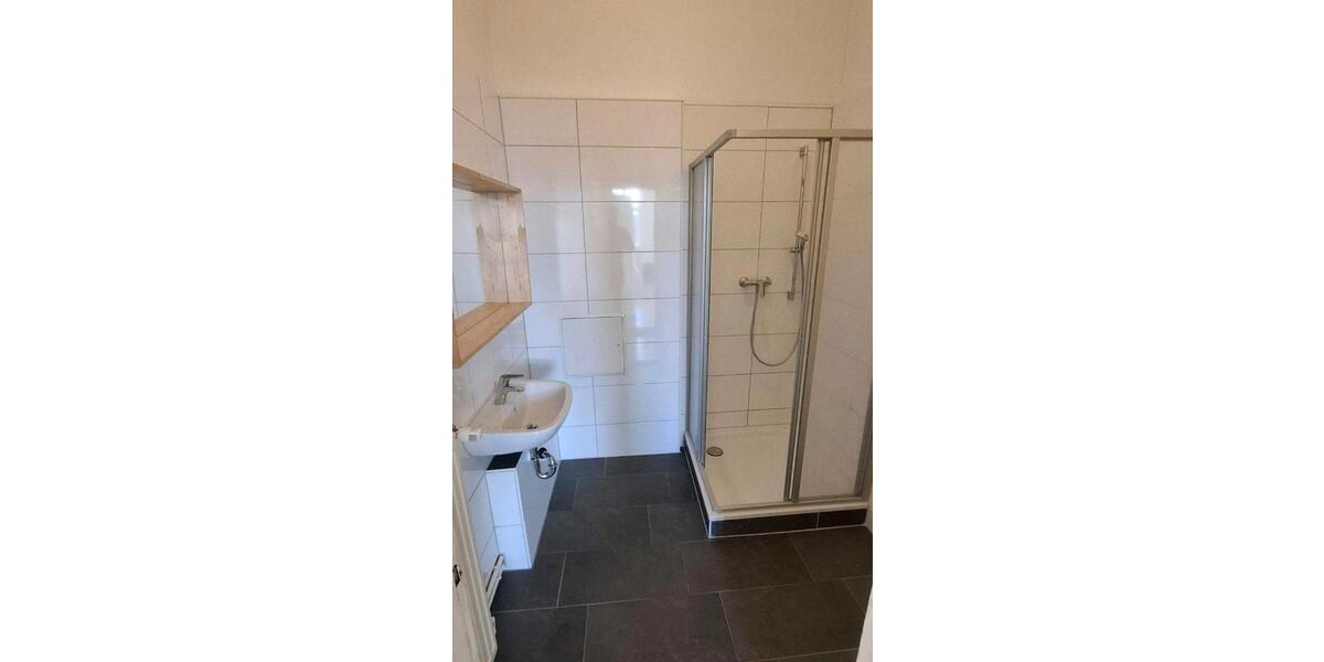 Etagenwohnung Stralsund - 6 Zimmer, 188 m&sup2;, 1.500&euro; | Angebot:23751764