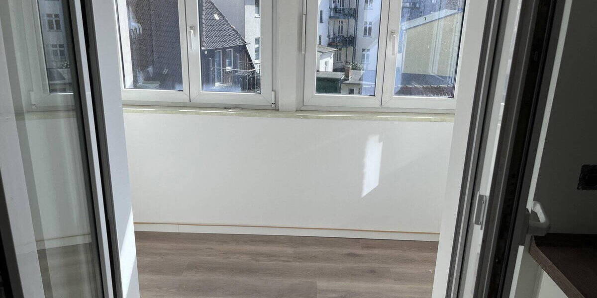 Etagenwohnung Stralsund Frankenvorstadt - 4 Zimmer, 80 m&sup2;, 1.120&euro; | Angebot:26113089