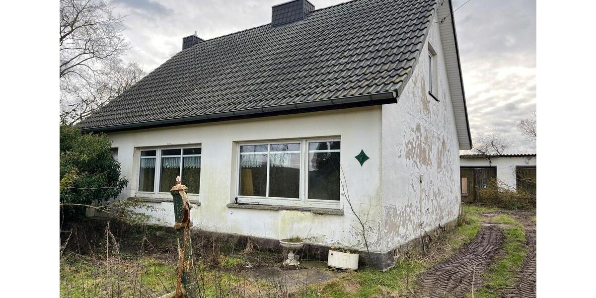 Einfamilienhaus Franzburg - 4 Zimmer, 90 m&sup2;, 60.000&euro; | Angebot:26340943