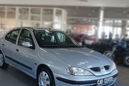 Renault Megane 87.653 km 1.350 &euro; Stralsund 18435