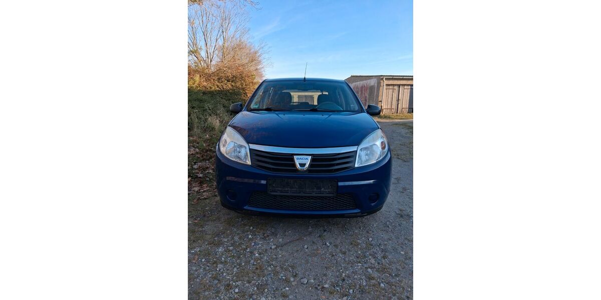 Dacia Sandero 93.566 km 3.700 &euro; Bergen 18528