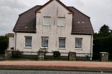 Haus Grimmen - 7 Zimmer, 130 m&sup2;, 160.000&euro; | Angebot:26415138