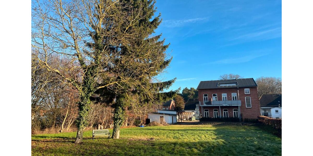 Dachgeschoßwohnung Putbus - 3 Zimmer, 104 m&sup2;, 1.250&euro; | Angebot:23246235