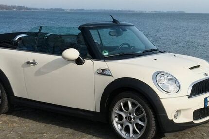 Mini Cooper S Cabrio 119.905 km 6.790 &euro; Stralsund 18437