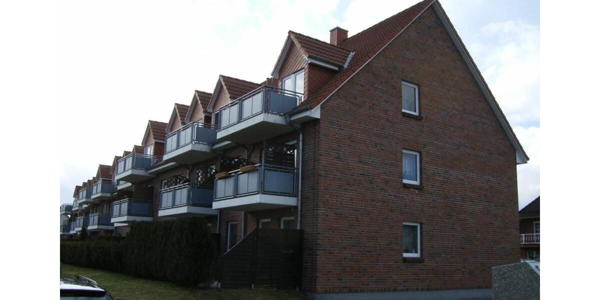 Dachgeschoßwohnung Grimmen - 2 Zimmer, 55 m&sup2;, 470&euro; | Angebot:24673238